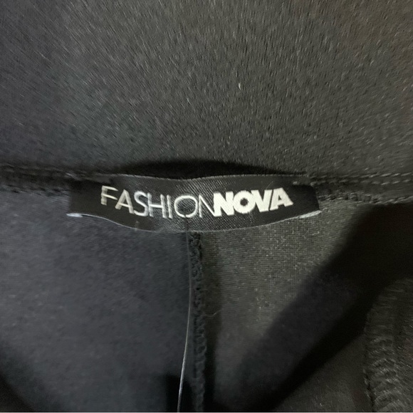 Fashion Nova Black Thrive Undet Pressure Wide Leg Pants Size Medium - Picture 3 of 6